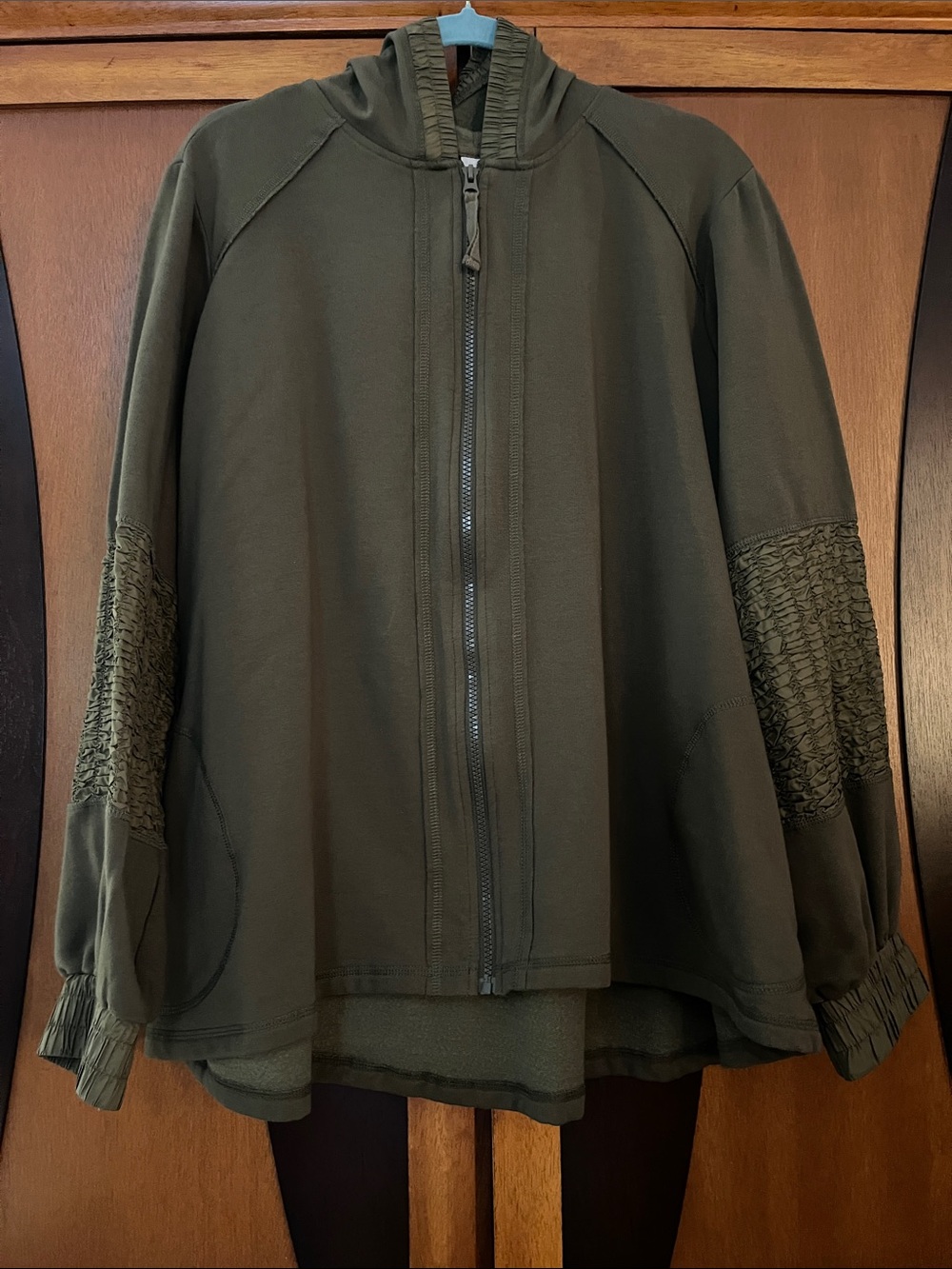 LOGO by Lori Goldstein Olive Green Zip-Up Hoodie Jacket w/Ruched Sleeves-Pockets